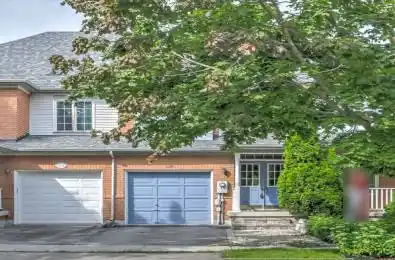 116 Hollandview Trail Aurora Ontario L4G 7H6