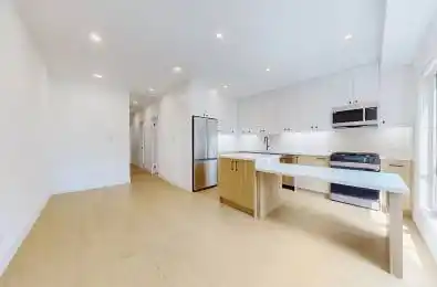 33 Kirknewton Road Unit# 301 Toronto W03 Ontario M6E 3X9