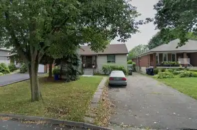 19 Hawthorne Road Toronto W09 Ontario M9R 1N9