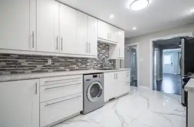 96 Charlotte Street Unit# Main Hamilton Ontario L8K 4V2