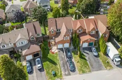 40 Landerville Lane Clarington Ontario L1C 4W8