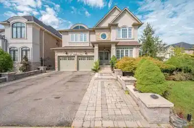 9 Scotchmere Crescent Brampton Ontario L6P 3A6