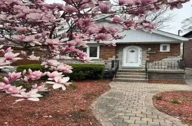 6 Athlone Road Toronto E03 Ontario M4J 4H2