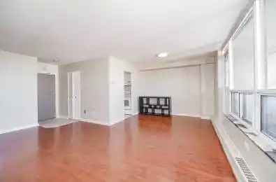 3390 Weston Road Unit# 2410 Toronto W05 Ontario M9M 2X3