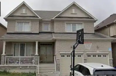 8 Amaranth Court Richmond Hill Ontario L4E 0M2