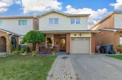 13 Simmions Boulevard Brampton Ontario L6V 3V3