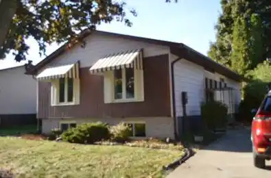 118 Nicholas Street Quinte West Ontario K8V 6B2