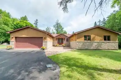 206 Deerwood Drive Carp - Dunrobin - Huntley - Fitzroy and Area Ontari