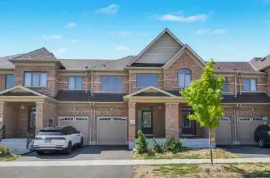 49 Bayardo Drive Oshawa Ontario L1L 0V2