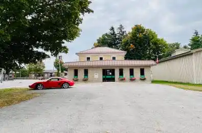 8 Alfred Street North Huron Ontario N0G 2W0