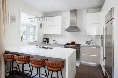 22 Condor Way Vaughan Ontario L4H 4N1