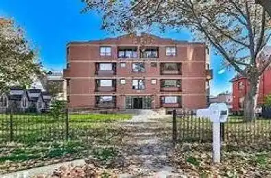 99 Bellevue Avenue Unit# 11C Toronto C01 Ontario M5T 2N8