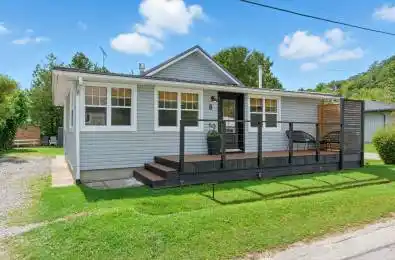 6 Old Hill Road Norfolk Ontario N0E 1W0