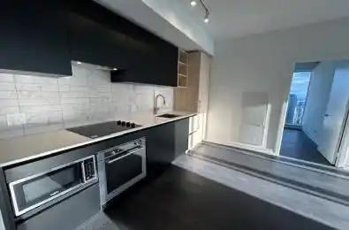 55 Mercer Street Unit# 3702 Toronto C01 Ontario M5V 0W4