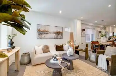 26 Greenwood Avenue Toronto E01 Ontario M4L 2P4