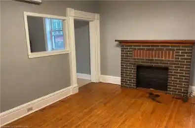 303 East 19 Street Unit# 2 Hamilton Ontario L9A 5S6