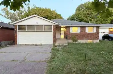 81 Maxome Avenue Toronto C14 Ontario M2M 3K2