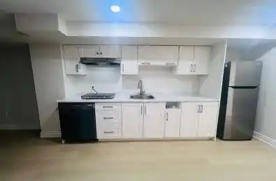 33 James Govan Drive Whitby Ontario L1N 0J8