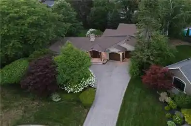 4071 Melba Place Burlington Ontario L7L 2C5