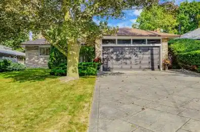 52 Landfair Crescent Toronto E09 Ontario M1J 3A7