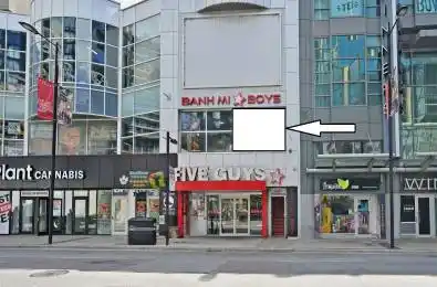 329 Yonge Street Unit# 2nd Fl Toronto C08 Ontario M5B 1R7