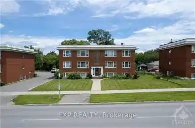 879 Kirkwood Avenue Carlington - Central Park Ontario K1Z 5Y3