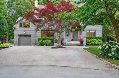 1100 Cedar Grove Boulevard Oakville Ontario L6J 2C4