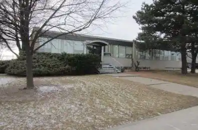 76 Signet Drive Unit# Unit A Toronto W05 Ontario M9L 1T2