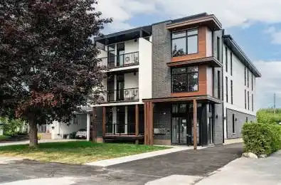 659 Donat Street Unit# 302 Vanier and Kingsview Park Ontario K1K 3L8
