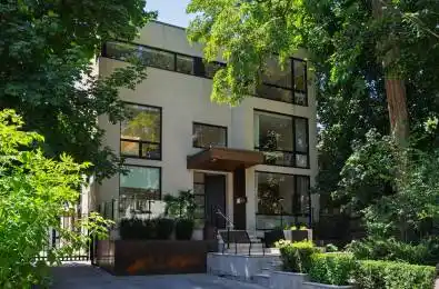 210 Poplar Plains Road Toronto C02 Ontario M4V 2N4