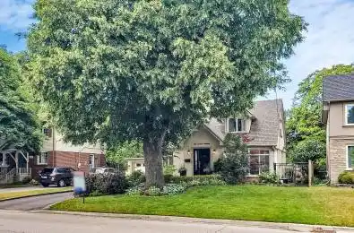 126 Laurel Avenue Toronto W08 Ontario M9B 4T6