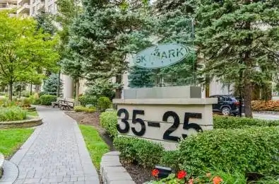 35 Kingsbridge Garden Circle Unit# TPH03 Mississauga Ontario L5R 3Z5
