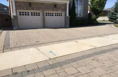 5484 Freshwater Drive Unit# Basement Mississauga Ontario L5M 0K7