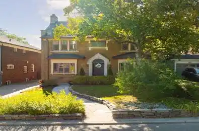 18 Grenadier Heights Toronto W01 Ontario M6S 2W6
