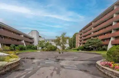 50 Old Kingston Road Unit# 2204 Toronto E10 Ontario M1E 4Y1
