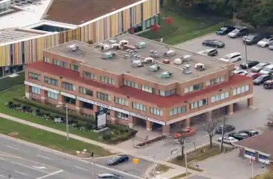 1525 Albion Road Unit# 201 Toronto W10 Ontario M9V 5G5