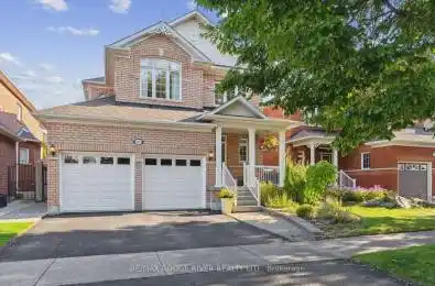 11 Helston Crescent Whitby Ontario L1M 2J9