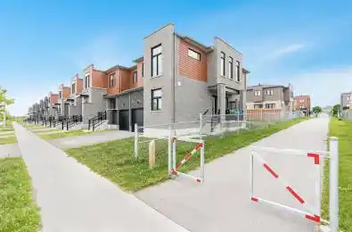 97 Gateland Drive Barrie Ontario L9J 0N2