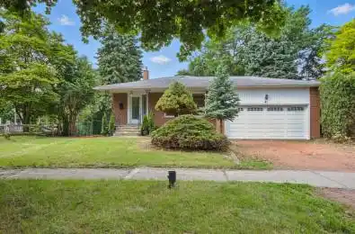 41 Sunnywood Crescent Richmond Hill Ontario L4C 6W2