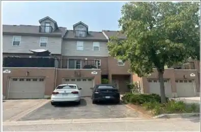 50 Harris Street Unit# 13 Cambridge Ontario N1R 8M9