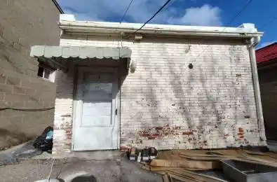 250 Sixth Street Unit# 4 Toronto W06 Ontario M8V 3A7