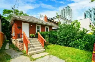 14 Franklin Avenue Toronto C07 Ontario M2N 1B6