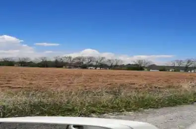 1409 1/2 Centre Road Hamilton Ontario L0R 1H1