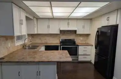 28 Hettersley Drive Ajax Ontario L1T 1P2