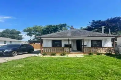 1045 Strathy Avenue Mississauga Ontario L5E 2J6