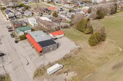 4 Albert Street Norfolk Ontario N0E 1G0