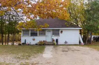 75 Old Mosley Street Wasaga Beach Ontario L9Z 2J5