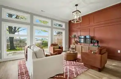 33 Sister Kern Terrace Hamilton Ontario L9B 2M1