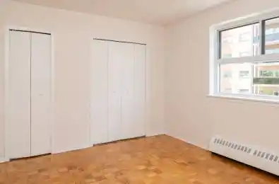 1017 Seneca Avenue Unit# 209 Mississauga Ontario L5G 3X5