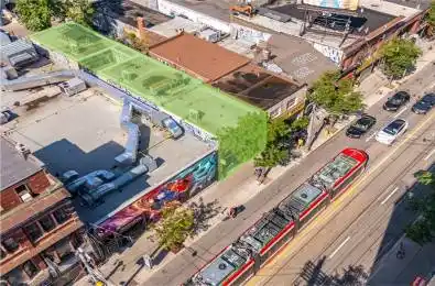 566 Queen Street Toronto C01 Ontario M5V 2B5